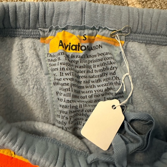 NWT Aviator Nation Rainbow Heart Stitch Sweatpants Ice Small perfect never worn - Picture 5 of 6